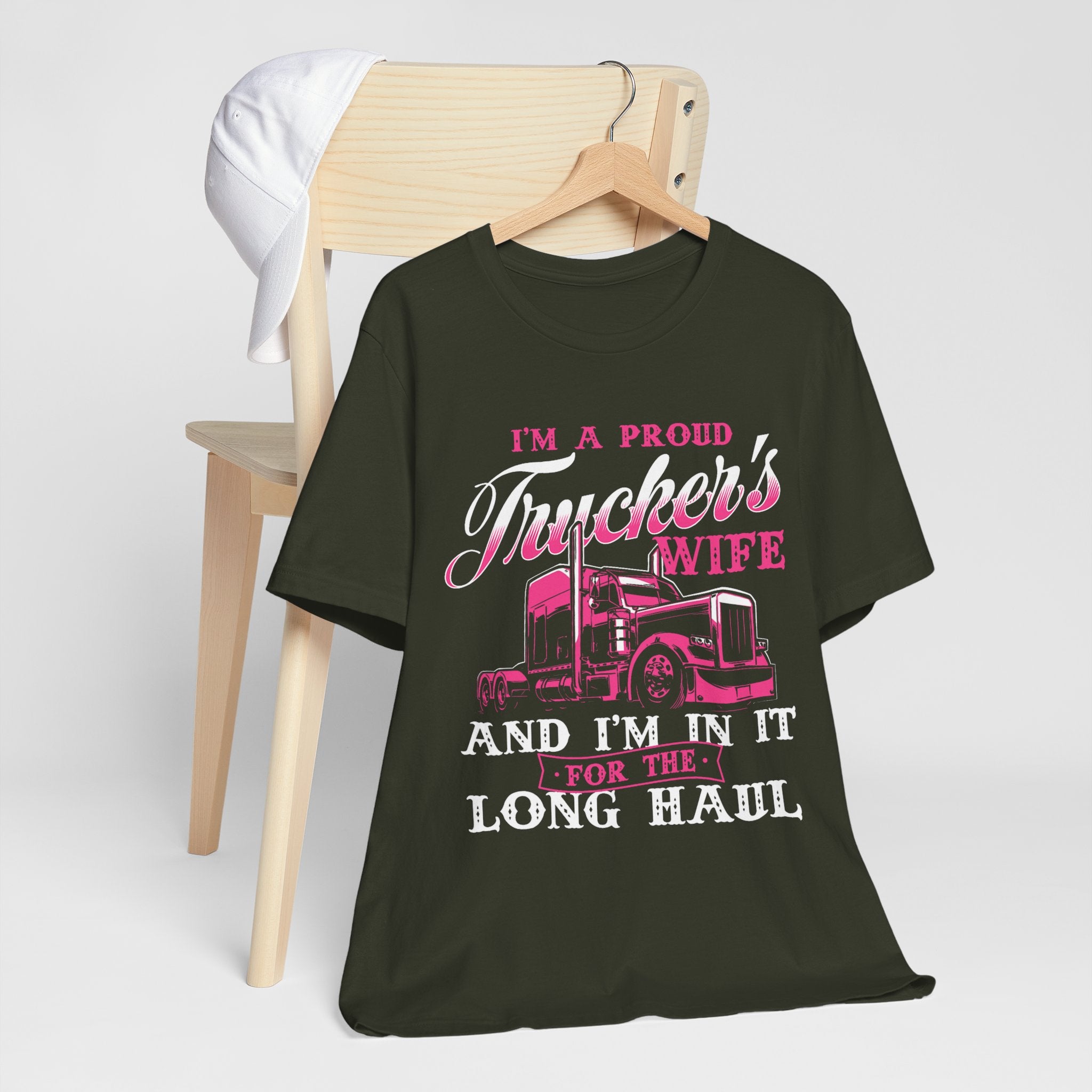 I'm A Proud Trucker's Wife -T-Shirt Jersey Short Sleeve Tee