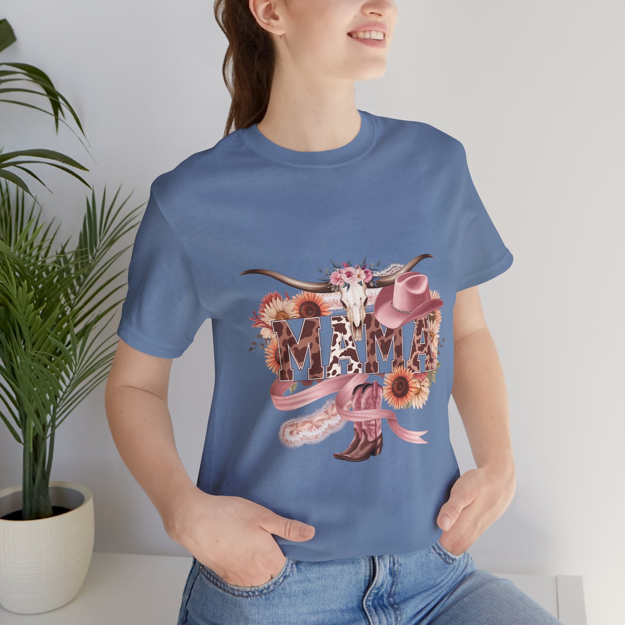 Western "MAMA" Tee — Mama Graphic T-Shirt